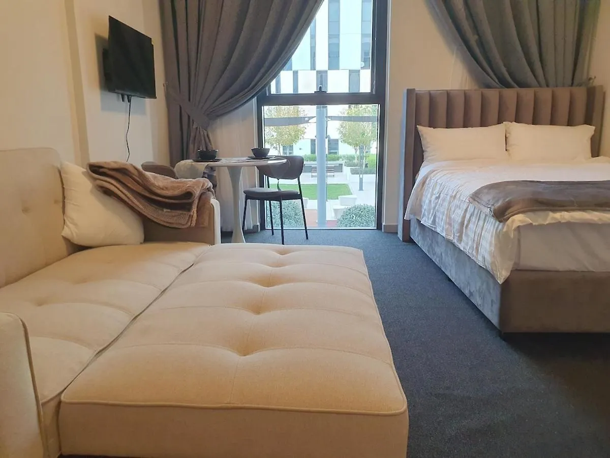 Snazzy Studio, Cozy & Exquisite Sharjah United Arab Emirates